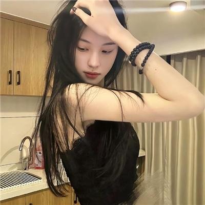 暗红